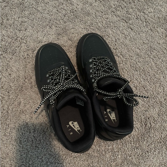 Nike duck boots - Picture 1 of 5